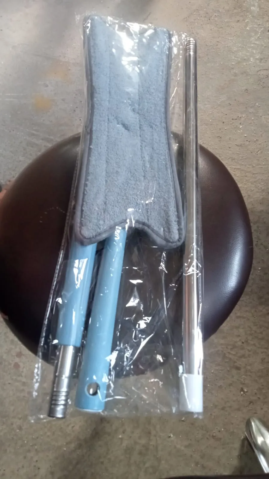 Adjustable 360 Flat Hand Mop: Floors, Walls, Ceilings (Easy Squeeze)