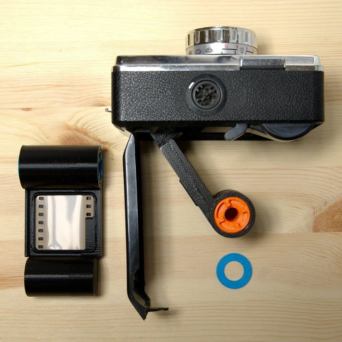 Camerhack Fakmatic Adapter for 126 Film Cameras