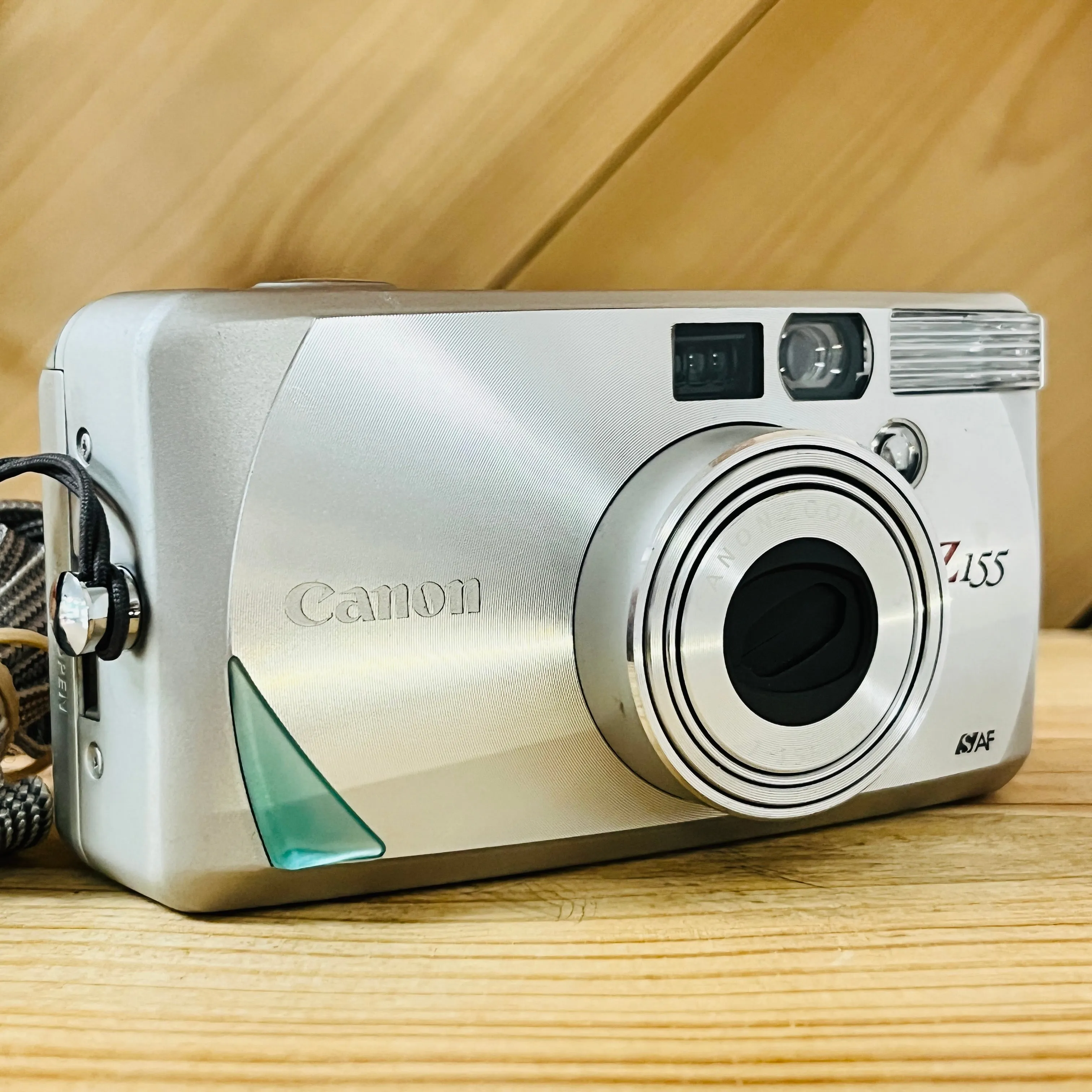 Canon Sure Shot Z155 35mm Point and Shoot