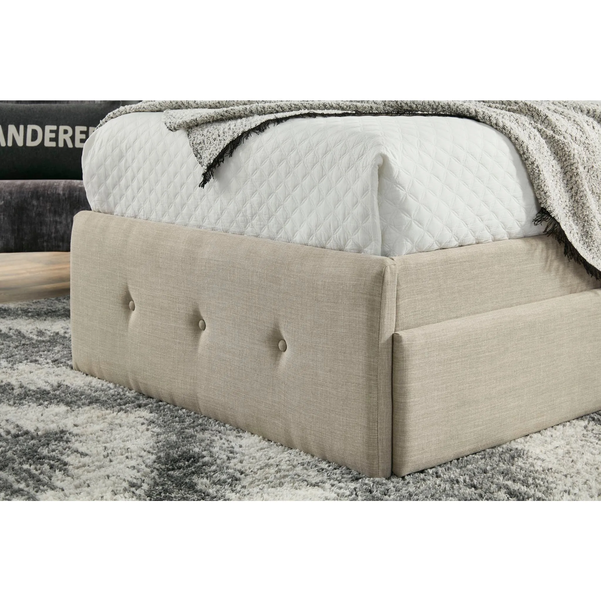 Gladdinson Twin Bed w/Storage