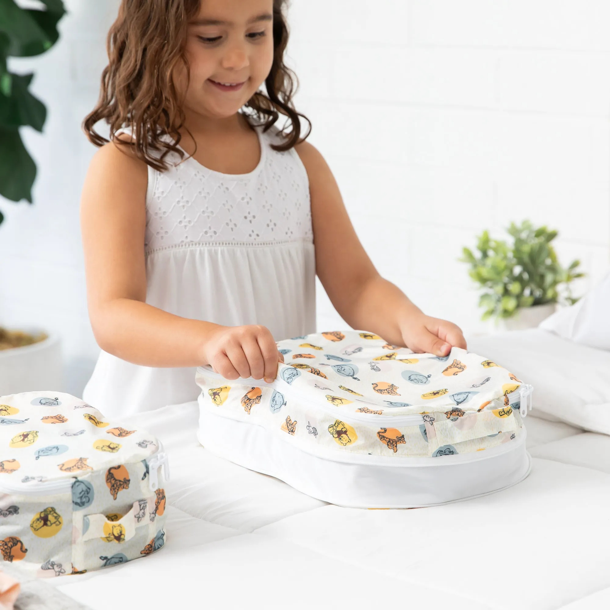 Packing Cube 2 Pack: Winnie   Friends