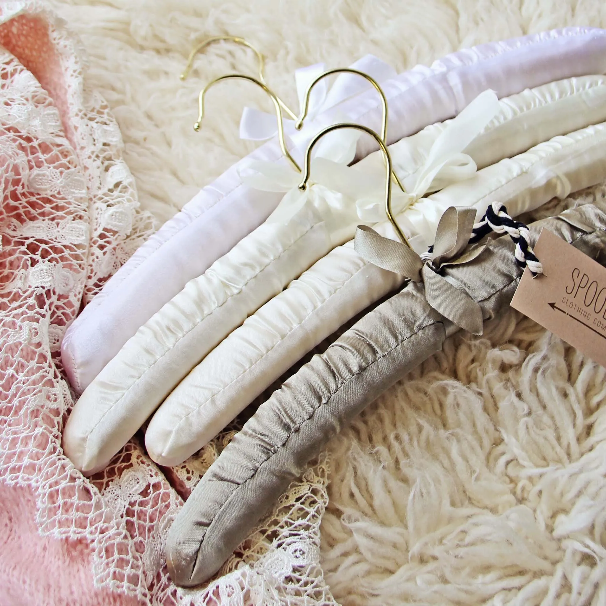 Sweet Satin Vintage Hangers in Sage